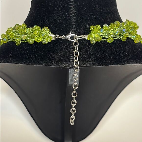 Colorful Crocheted Bright Green Beaded Necklace 17”- 3” extender - Picture 4 of 6